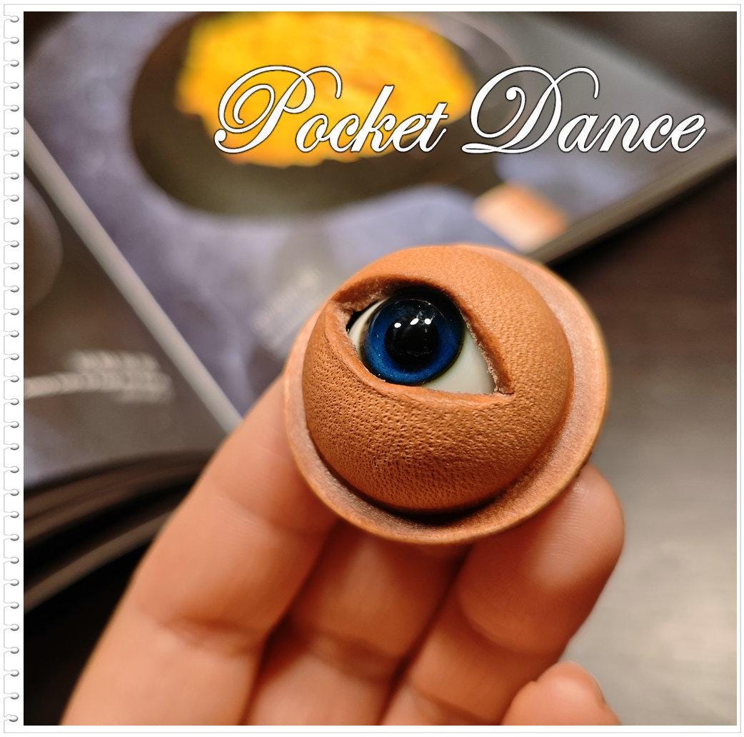 Handmade Leather Eyeball Brooch: Horror Monster Pin Pendant