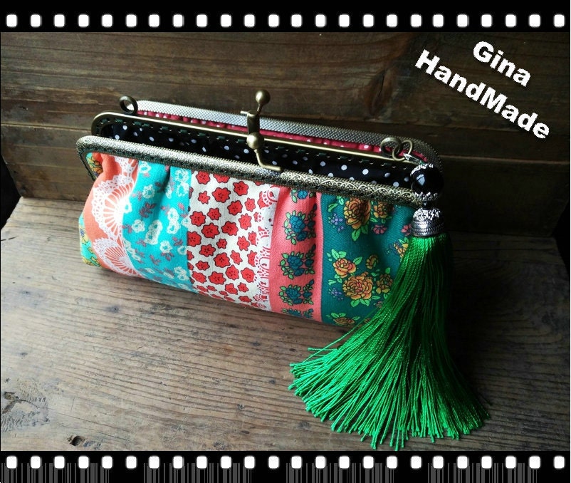 Handmade Patchwork Kiss Lock Clutch: Floral Coin Purse Wallet