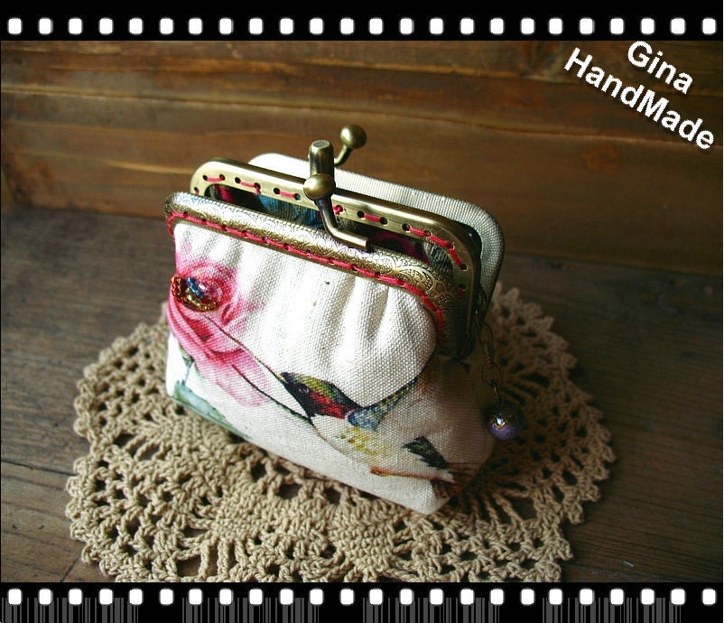 Handmade Hummingbird Kiss Lock Coin Purse: Card Wallet Lipstick Pouch