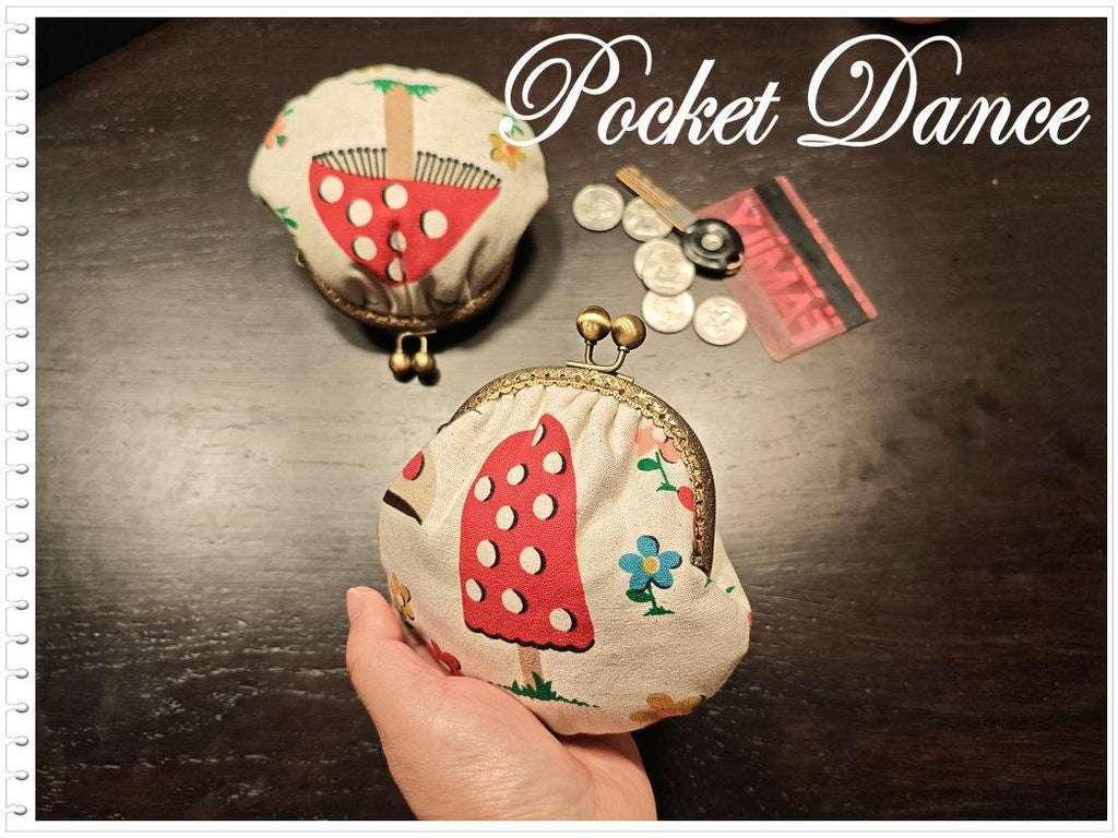 Red Mashroom Coin Purse