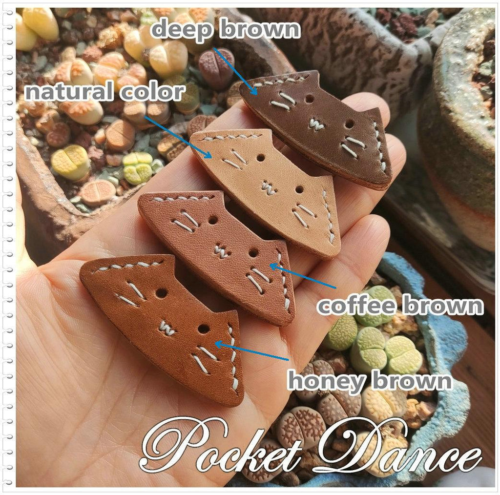 Handmade Leather Cat Corner Bookmark: Gift for Book Lovers