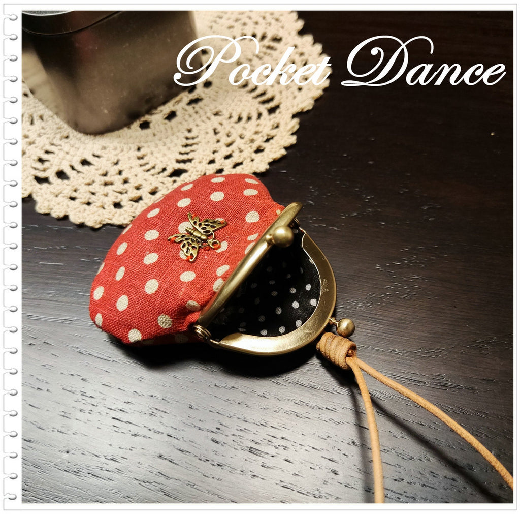 Handmade Butterfly Kiss Lock Coin Purse: Red Dots Cotton Linen