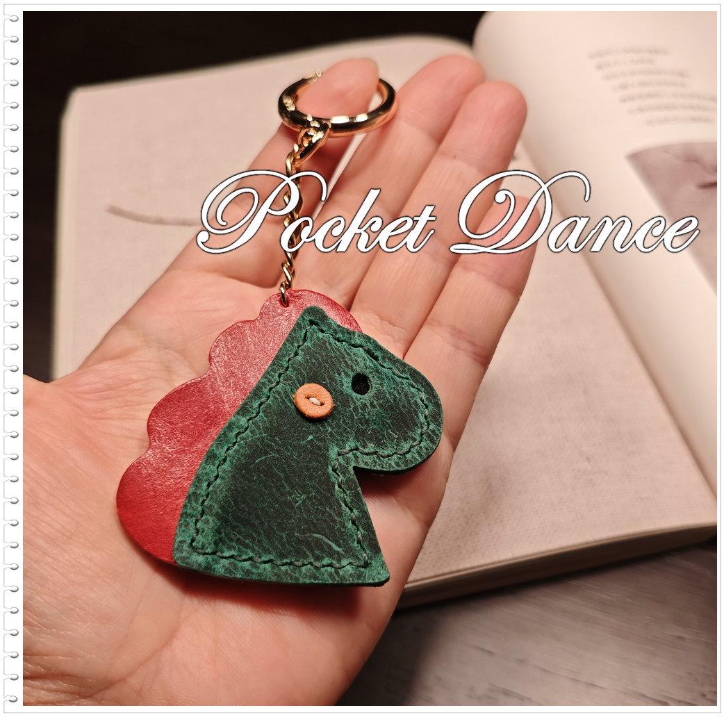 Leather Dinosaur Keychains Keyring Bag charms Gifts