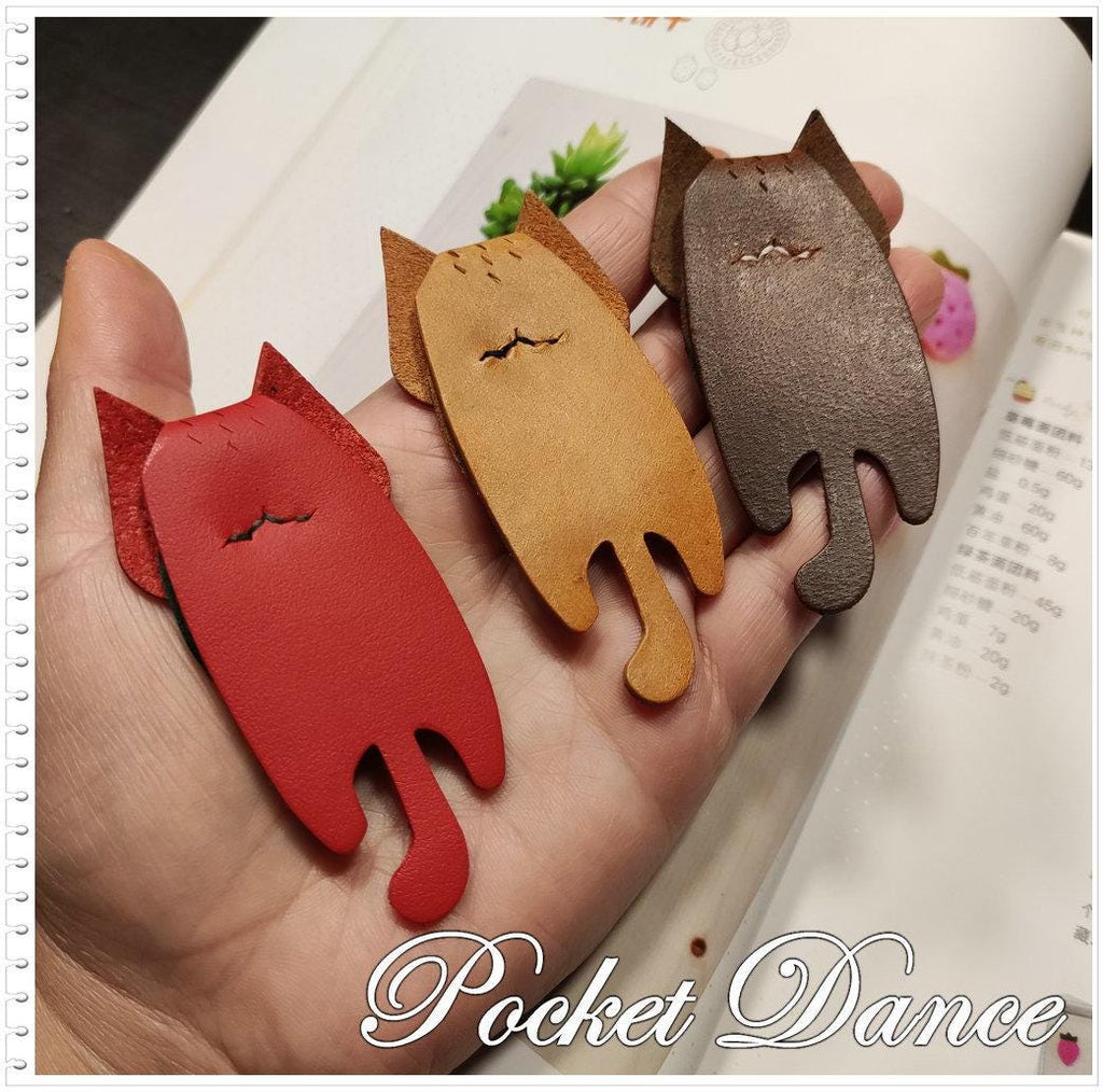 Handmade Leather Cat Bookmark - Cute Booklover Gift