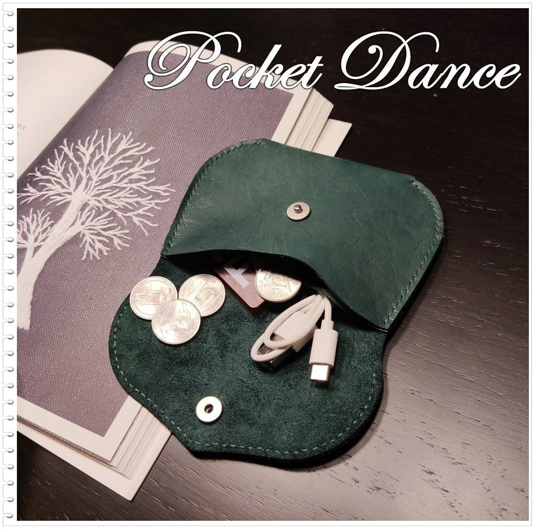 Handmade Green Leather Coin Purse: Embossed Whale Design