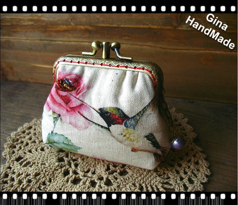 Handmade Hummingbird Kiss Lock Coin Purse: Card Wallet Lipstick Pouch