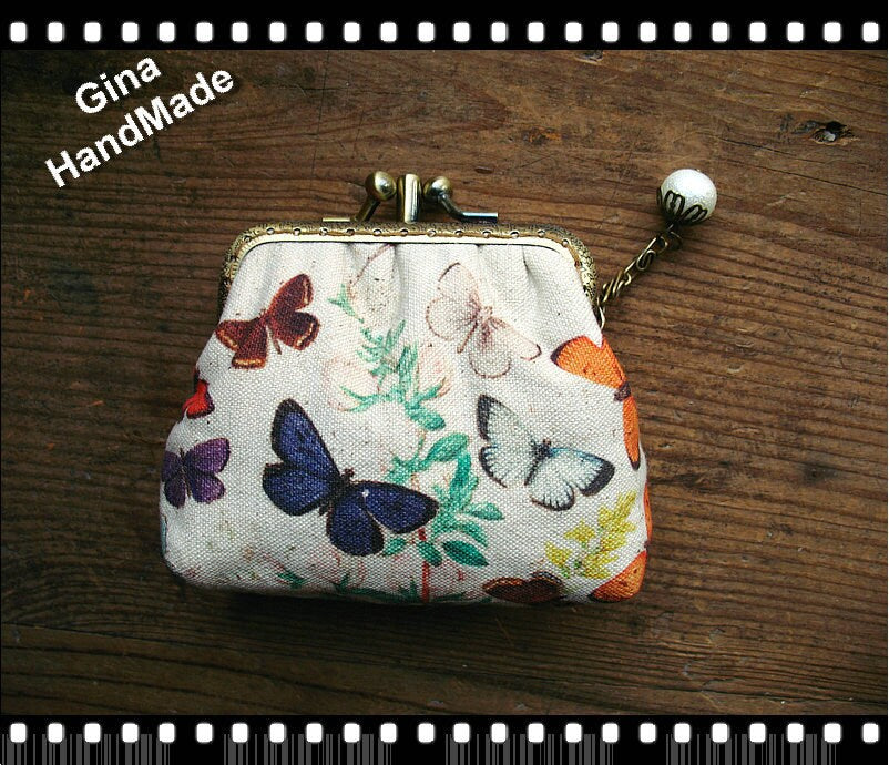 Handmade Butterfly Coin Purse: Kiss Lock Clutch Wallet