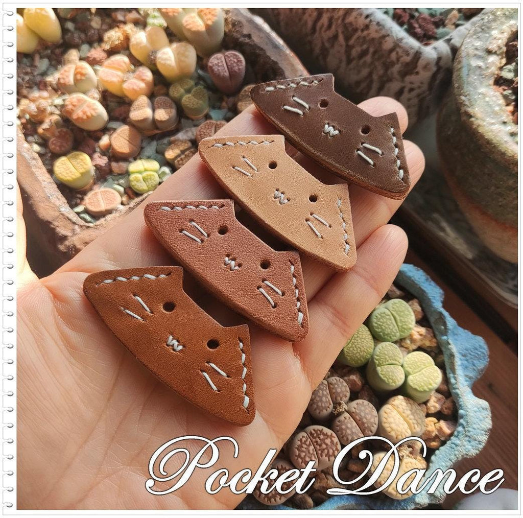 Leather Cat Corner Bookmark Gift for Booklovers