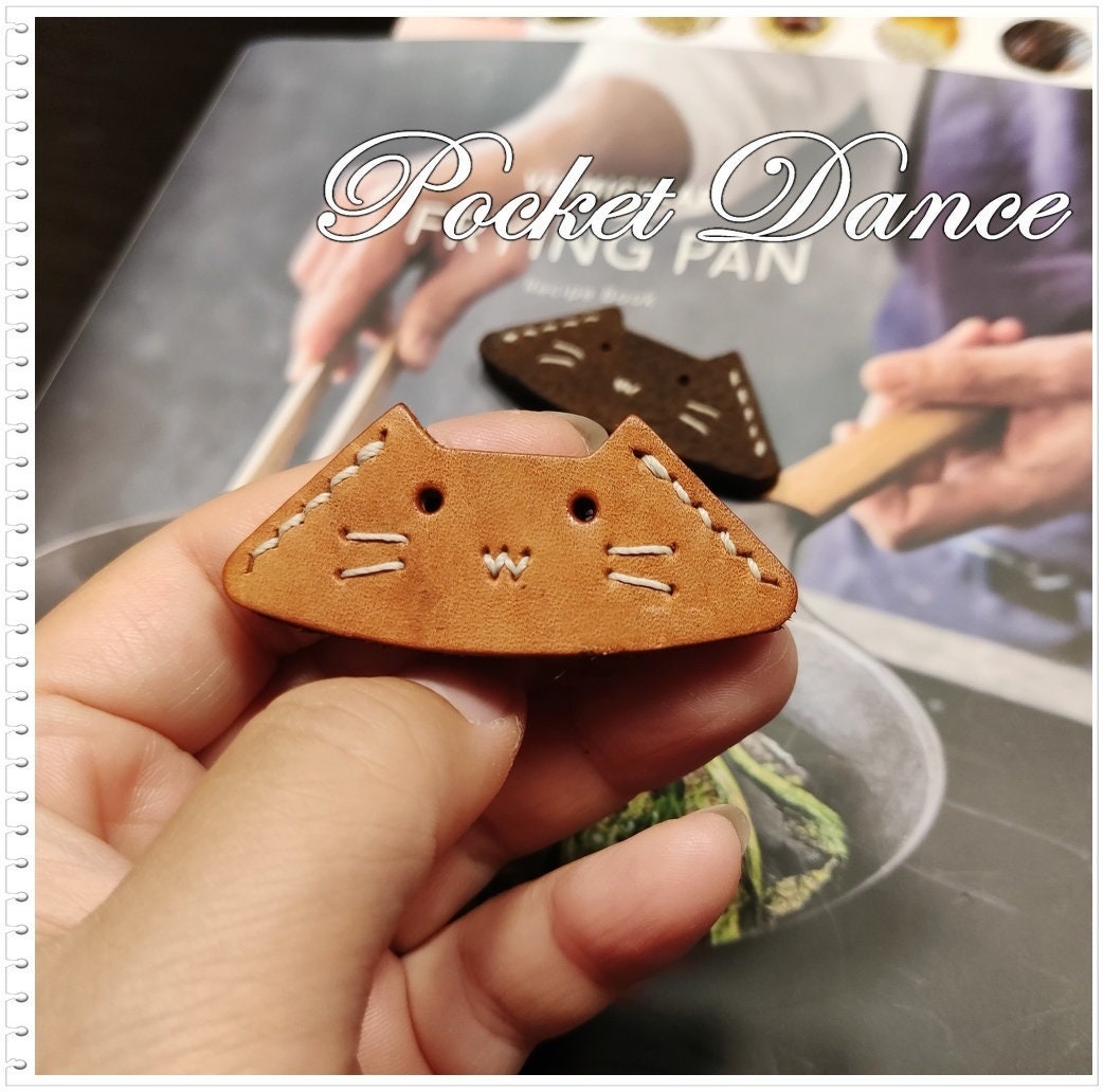 Cute Leather Cat Corner Bookmark Gift for Book Lovers