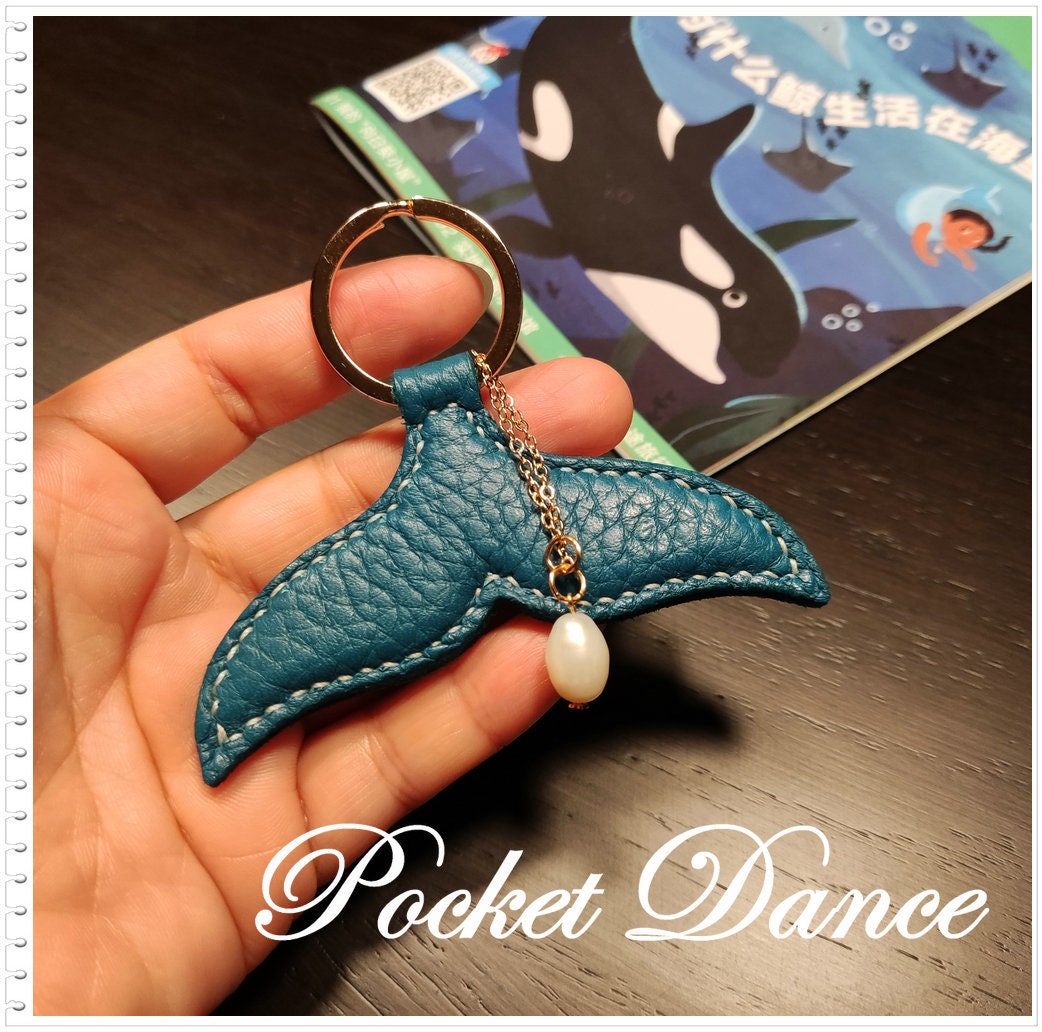 Ocean Blue Leather Mermaid Tail Keychain: Pearl Keyring Charm