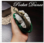 Handmade Lucky Clover Coin Purse: Green Kiss Lock Clutch